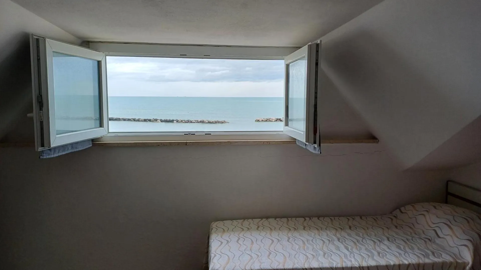 **  Hotel Bologna Bellaria-Igea Marina Italy