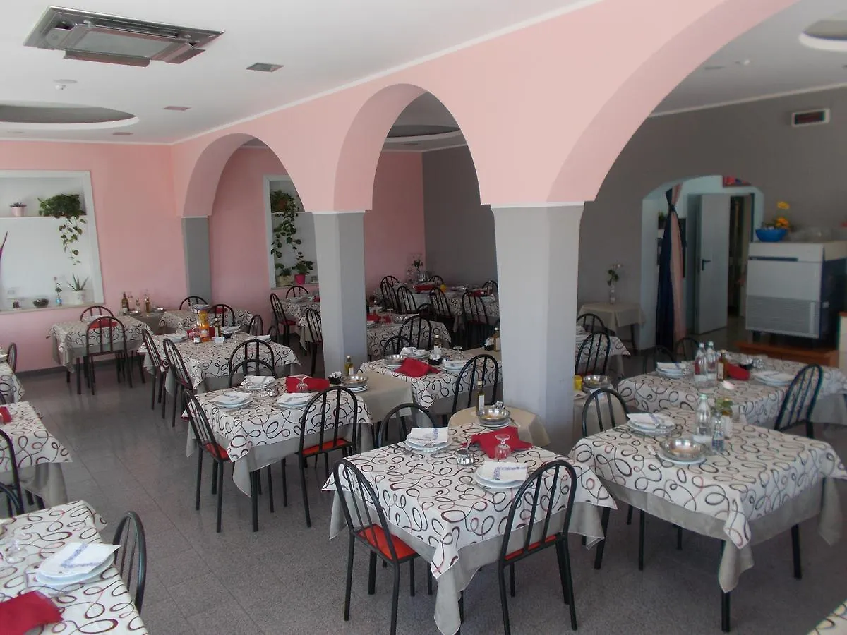 Hotel Bologna Bellaria-Igea Marina 2*,